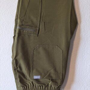 Figs scrub pant martini olive Yola Skinny cargo